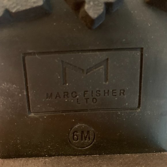 NEW MARC FISHER IZZIE LUGSOLE SUEDE LEATHER ANKLE BOOTS BROWN 6 - Picture 9 of 10